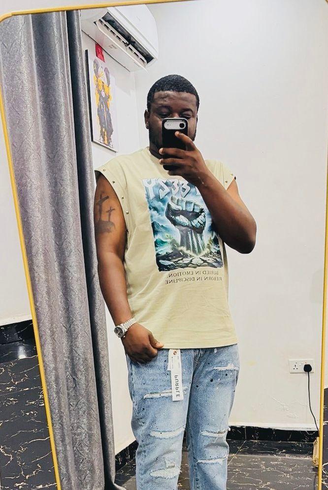 Steezy Sleeveless Tee styled by the YEENKSLUXE community